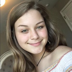 Meet your Posher, Zoe